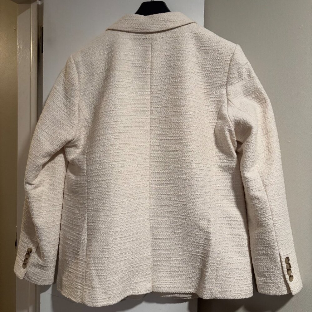 Ann Taylor Cream Textured One-Button Blazer - Picture 8 of 10